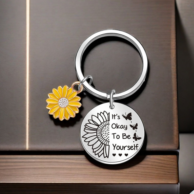 Versatile Daisy Pendant, Small Gift for Friends, Laser-Engraved Stainless Steel Keychain, Custom Creative Christmas Gift