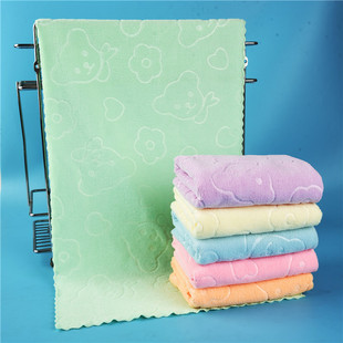 Microfiber lace towel cartoon bear embossed colorful towel one yuan stall gas station gift wholesale