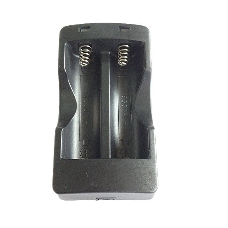 跨境 USB5V充电器 18650锂电池充电器 双充座槽 红绿转灯单独控制