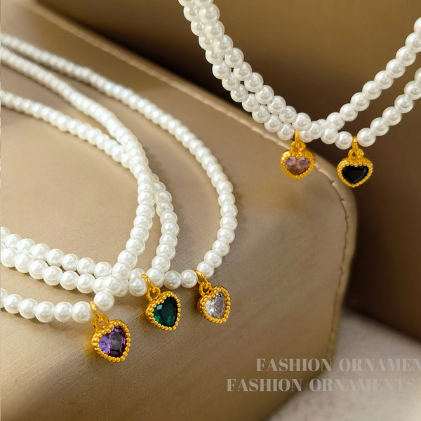 Retro brand necklace from pearl