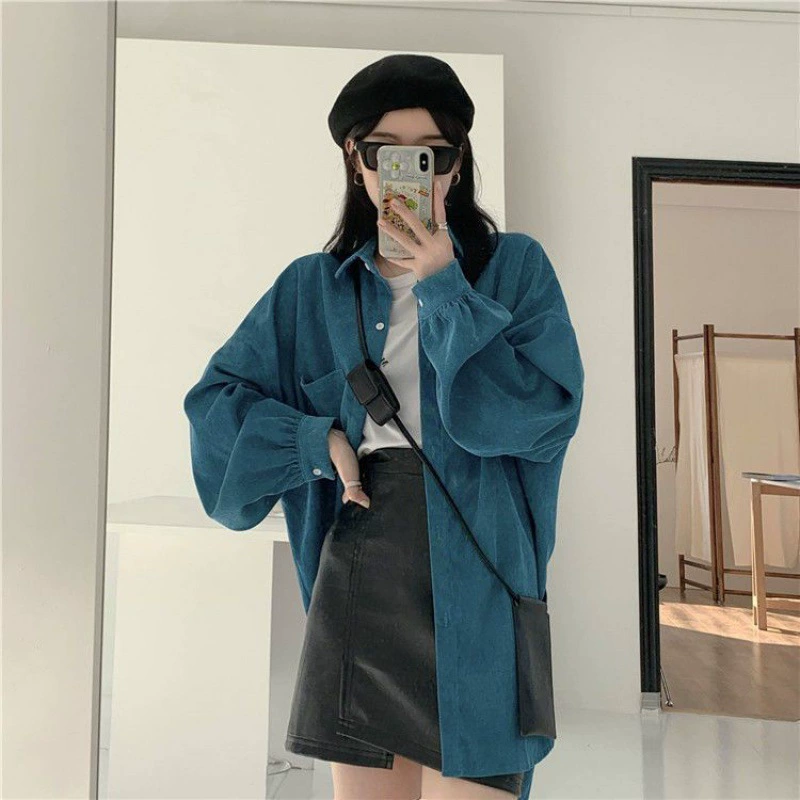 Дизайнерская нишевая синяя рубашка для женщин, весна и осень 2022, новое подходящее ко всему верхнее пальто, модная рубашка средней длины с длинным рукавом