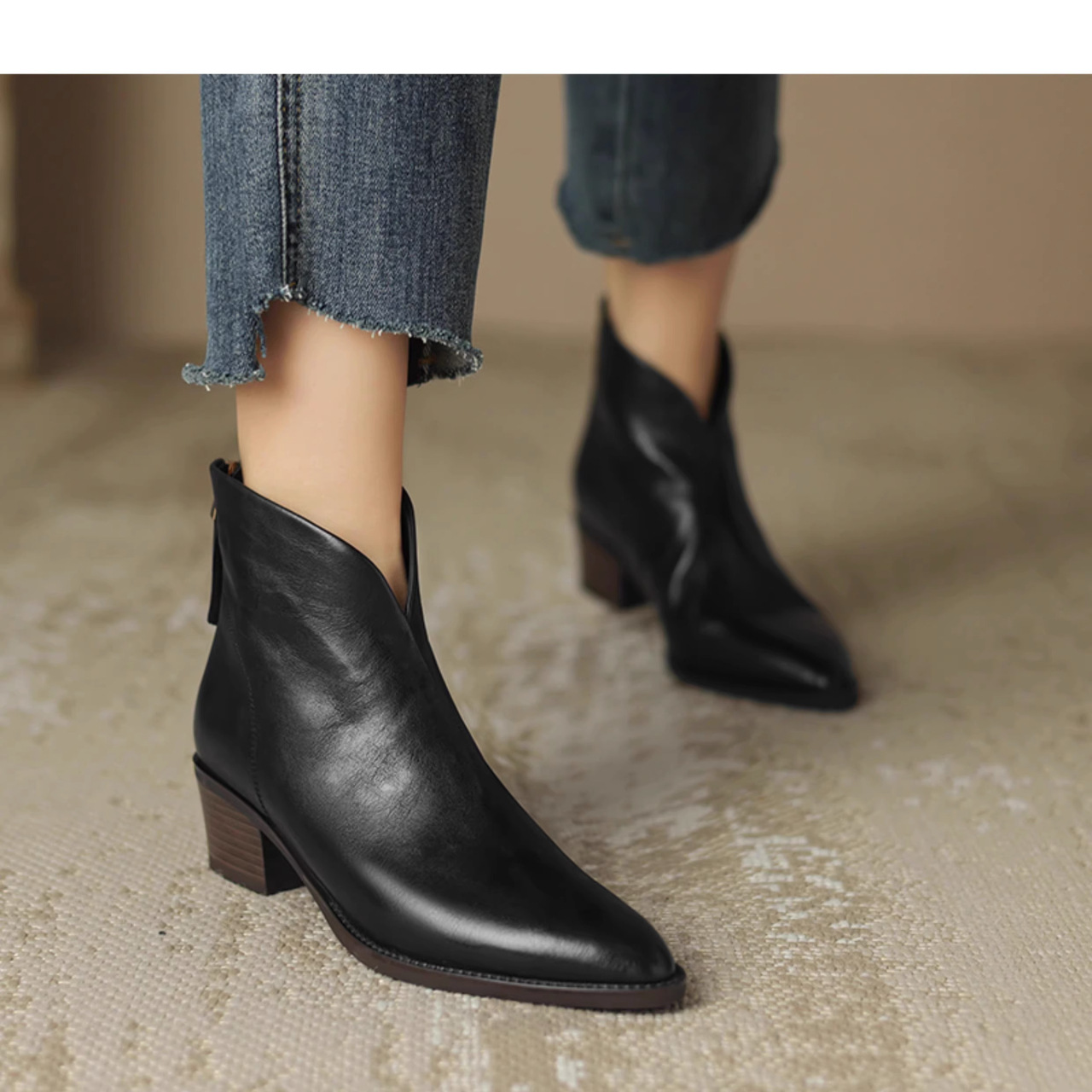 Winter Martin Boots For Women Retro Pointed Toe Mid Heel V Cut Chunky Heel British Style Fashion Boots_vogvips.com