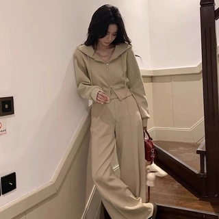秋冬休闲卫衣运动套装女时尚港风显瘦减龄阔腿裤连帽跑步两件套潮