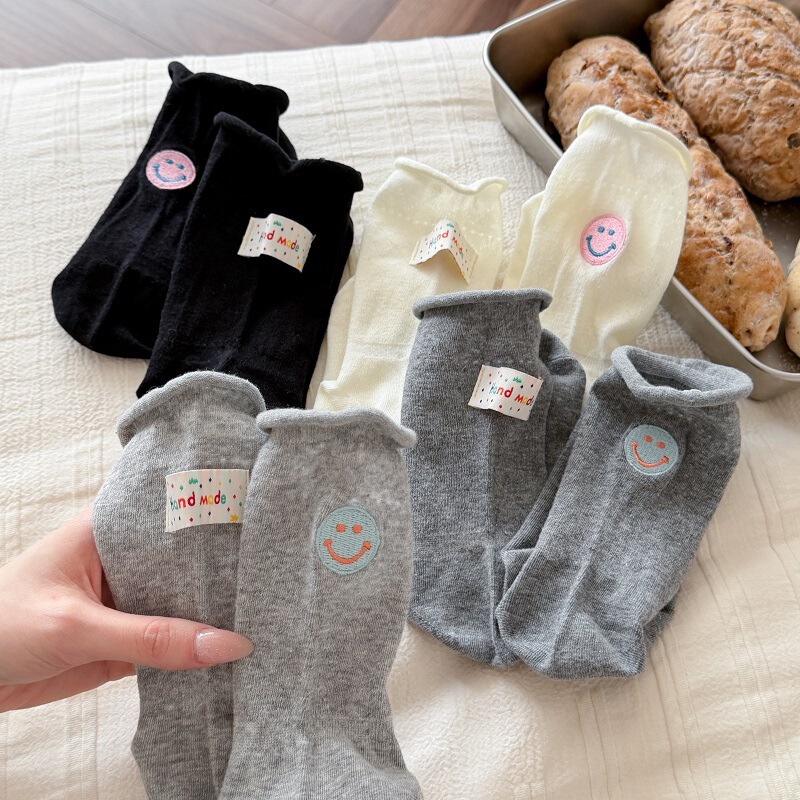 Korean Spring and Summer Thin Cute Rolled-Edge Smiley Face Asymmetric Ab Socks Women's Mid-Calf Socks Trendy Long Socks