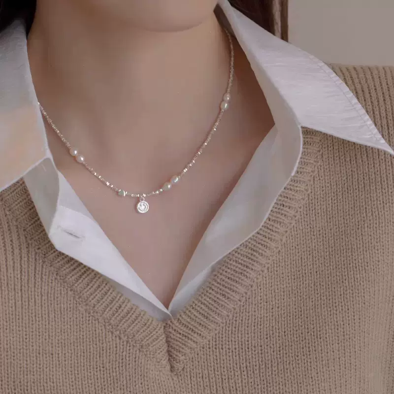 韩版锁骨链碎银爱心珍珠项链女生轻奢小众百搭设计款笑脸吊坠配饰