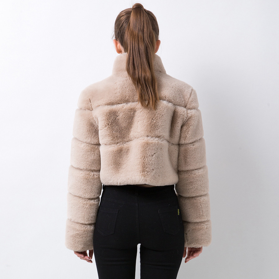 Abbigliamento Donna Pelliccia Giacca Donna Pelliccia Cuciture Orizzontali Pelliccia Artificiale_voghion.com