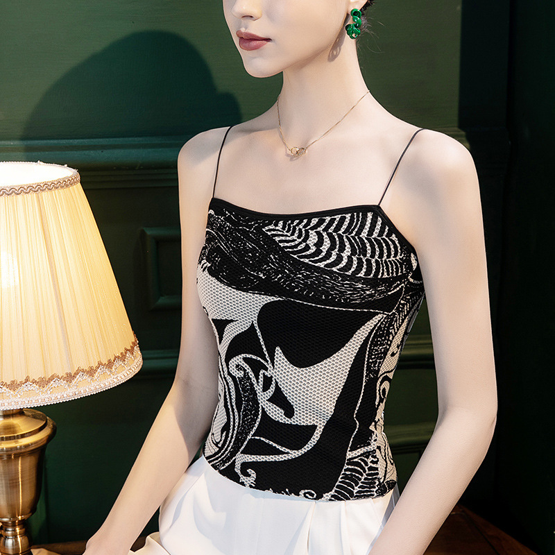 2022 summer new printed sling women's slim fit inner wear retro Western style small sling summer retro European Station