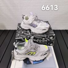 童年约定童鞋秋季新款男女百搭运动鞋2026中童休闲时尚跑步鞋6613
