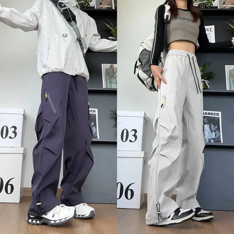 American-Style Three-Proof Fleece-Lined Assault Pants for Men and Women, Autumn Pleated Paratrooper Cargo Pants, Windproof Outdoor Hiking Casual Pants