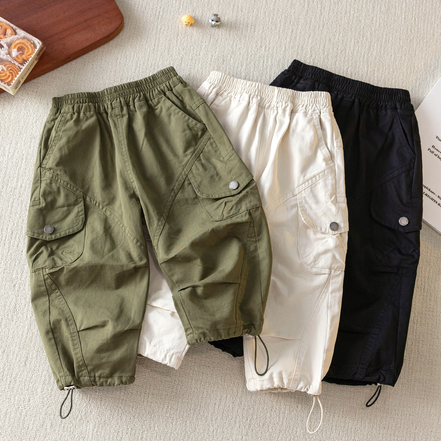 Solid color children's spring casual trousers for leisure for boys