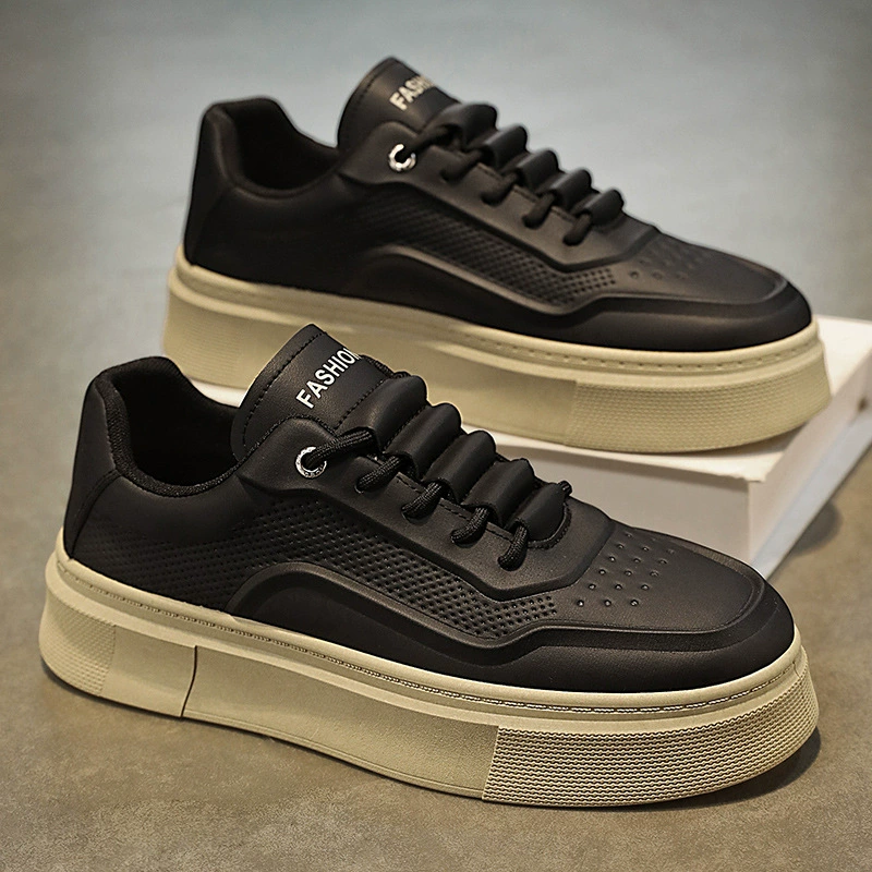 Мужские летние кроссовки 2025 года, новые дышащие чёрные кожаные кроссовки с вставками, модные универсальные спортивные и повседневные кроссовки на толстой подошве