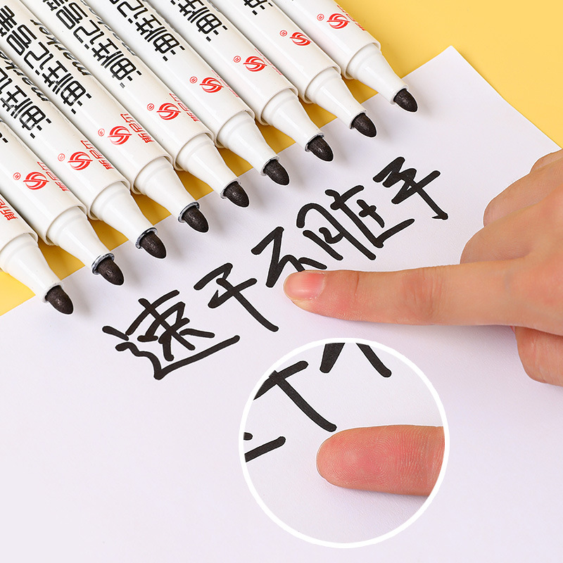 Pluma de marca negra pluma de la marca pluma de aceite no borrable pluma de la logística pluma Express asequible Rojo Azul no fácil de limpiar Pluma de marca