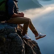Classic Sneakers, Low-Top Canvas Shoes for Men and Women, Paired with Suit Pants and Socks, British Retro Campus Versatile Shoes