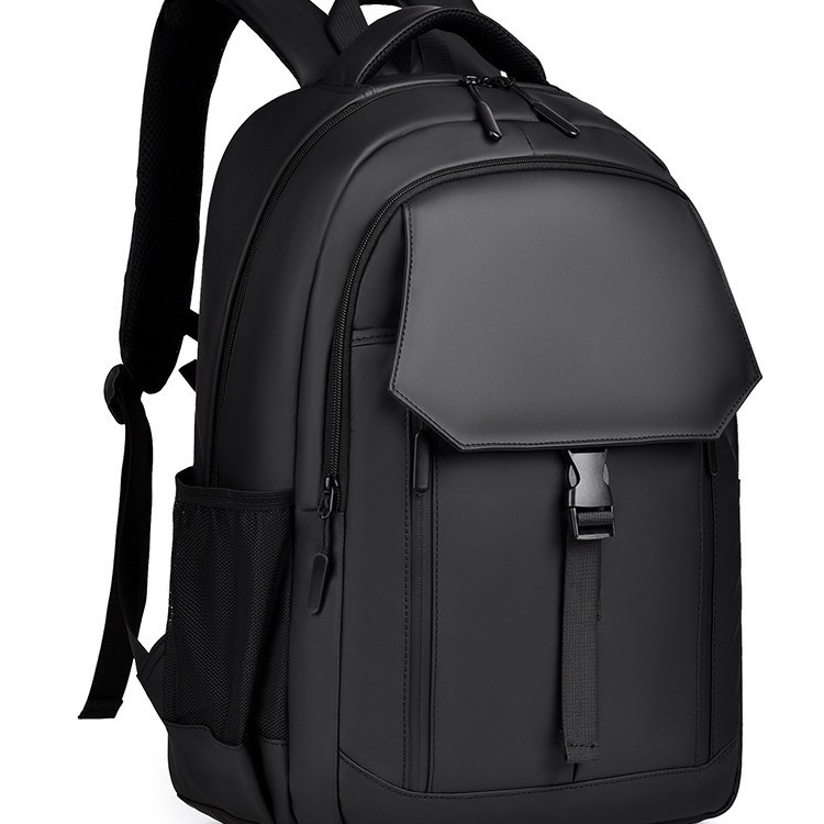 Zaino uomo in pelle per lavoro viaggio capiente versatile_voghion.com