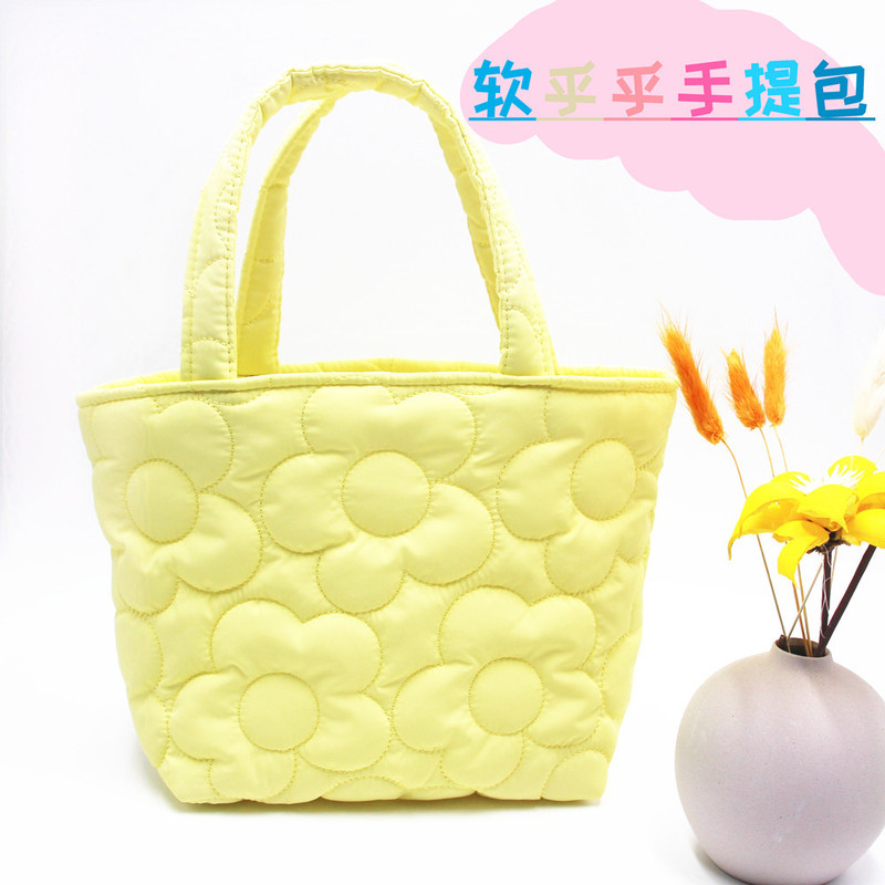 Korean-Style Quilted Tote Lunch Bag Snack Storage Bag Women's Shoulder Handbag Simple Solid Color Hanging Bag Mommy Bag Korean-Style Quilted Tote Lunch Bag Snack Storage Bag Women's Shoulder Handbag Simple Solid Color Hanging Bag Mommy Bag