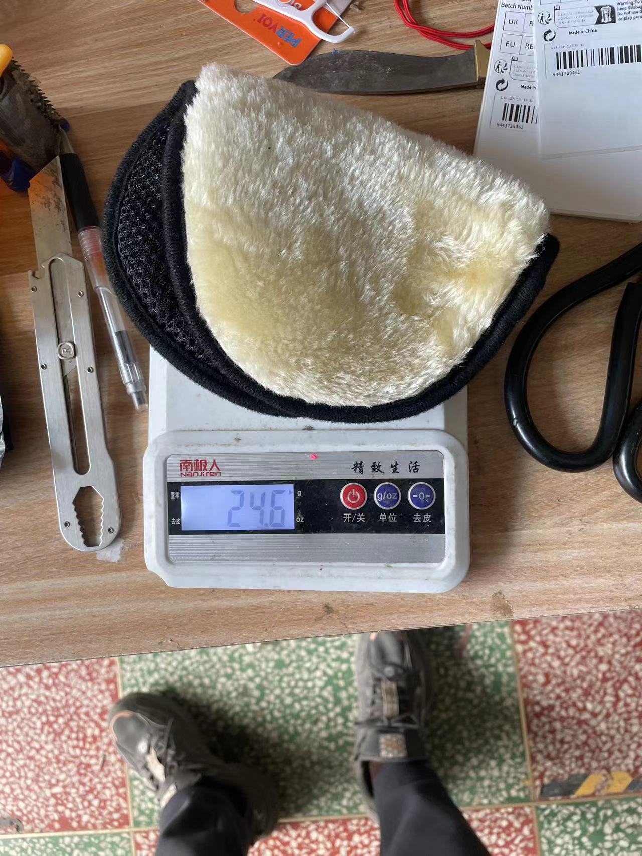 단면 모조 울 장갑 블랙