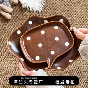 ��ʽ�͹Ŵ�����ˇ�������մɲ��c�ͱP�������ҾӼ��õ�����Ʒ�P��