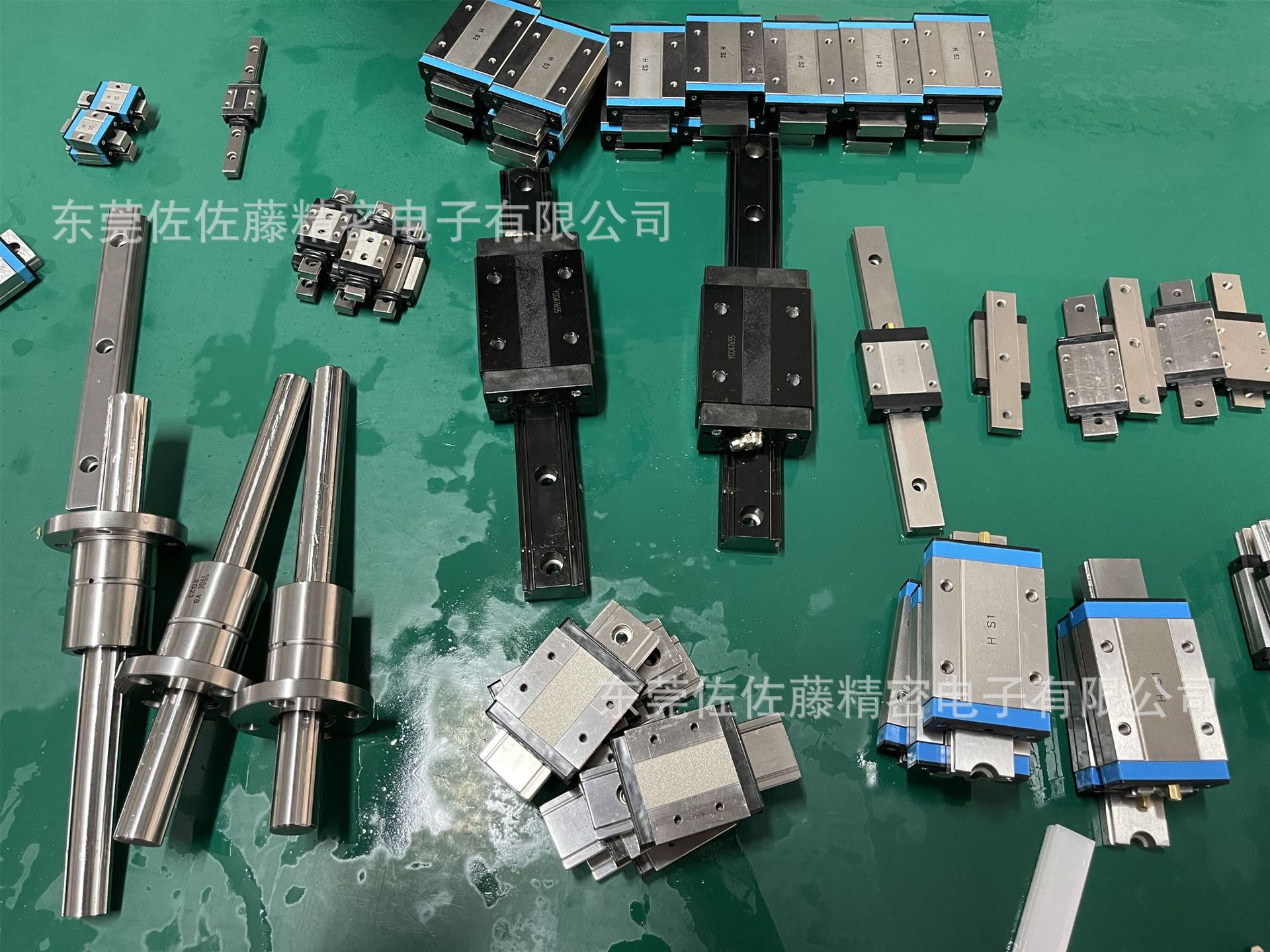 IKO直线导轨滑块ML20 MLG20 ML25 MLG25 MLG15 MLC15 ML15HS1