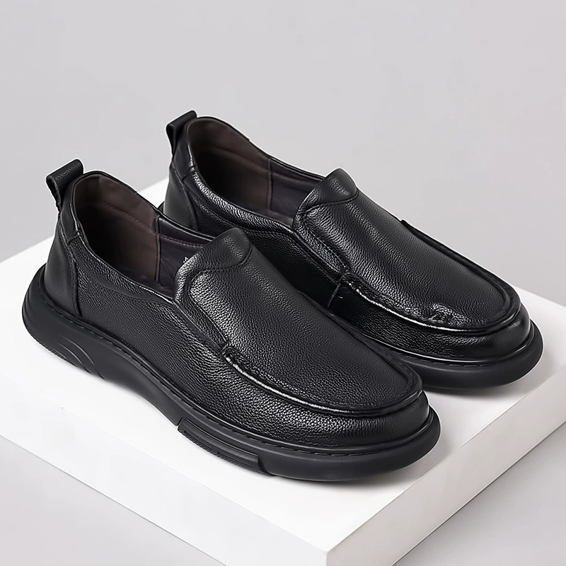 Повседневная мужская кожаная обувь, круглый носок, осенняя повседневная мужская обувь из натуральной кожи, нескользящие лоферы без шнуровки, туфли для папы из воловьей кожи первого слоя.