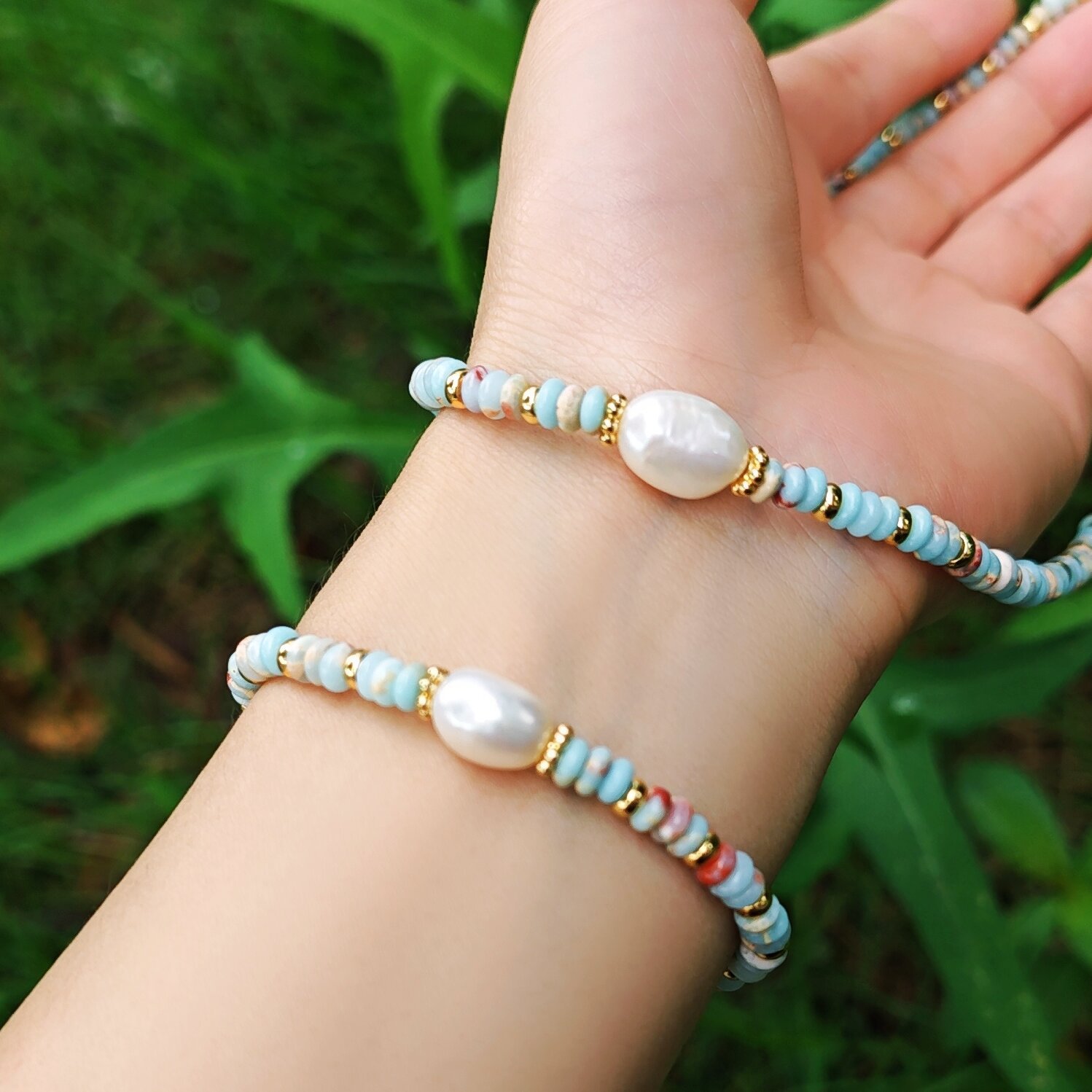 Organic sophisticated bracelet natural stone from pearl