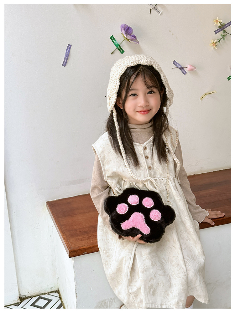 2024 New Korean plush single-shoulder crossbody pocket change children's bag, cute baby holding chain small bag for girls undefined