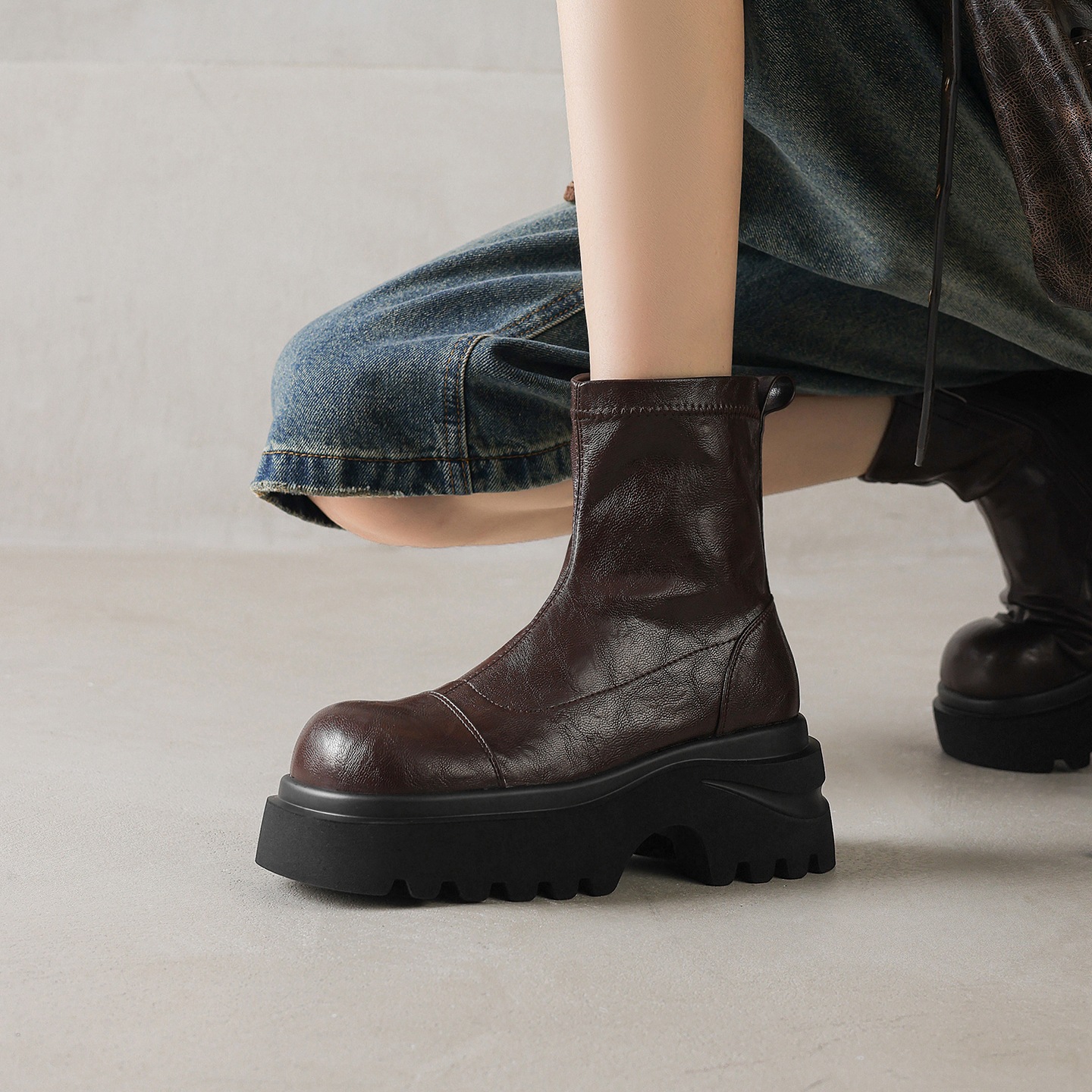 40—42跨境大码靴小码32  33厚底短靴女秋冬新款弹力靴外贸高跟靴