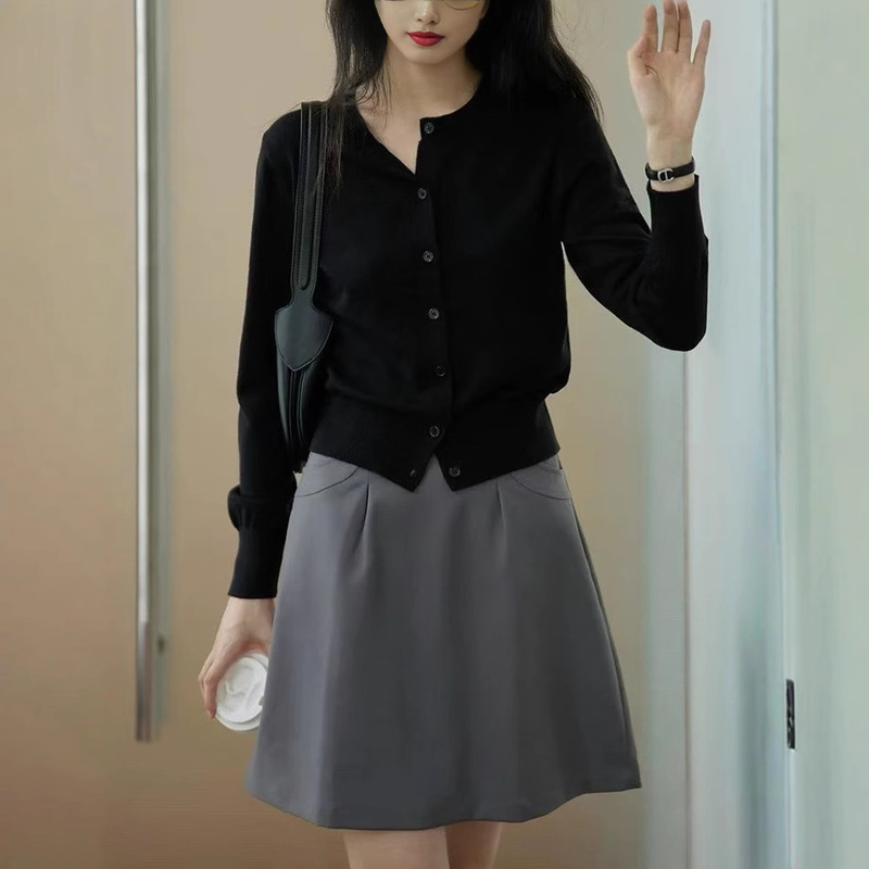 Temperament Commuter Meilu Wool Black Crewneck Knitted Cardigan Women's Spring and Autumn Long Sleeve Sweater Top