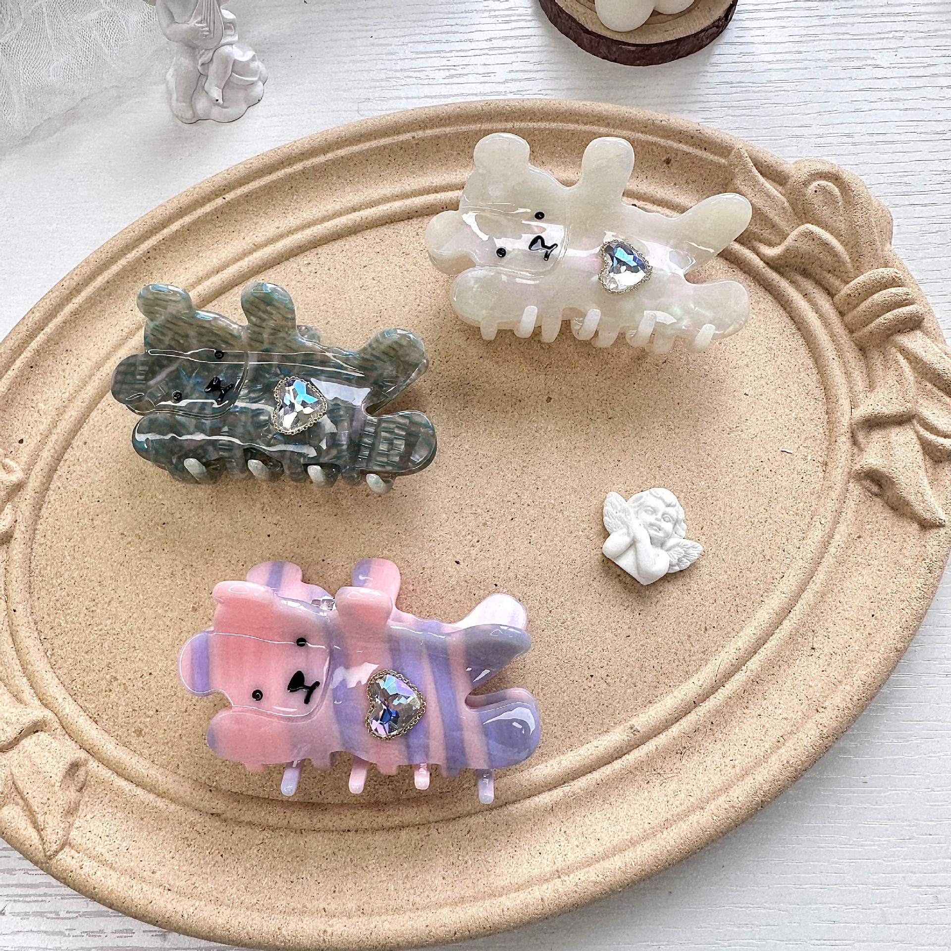 2024 New Korean Acetic Acid Diamond Bear Grab Clip High-level Original Design Cute Hair Accessories Light Luxury Texture Women