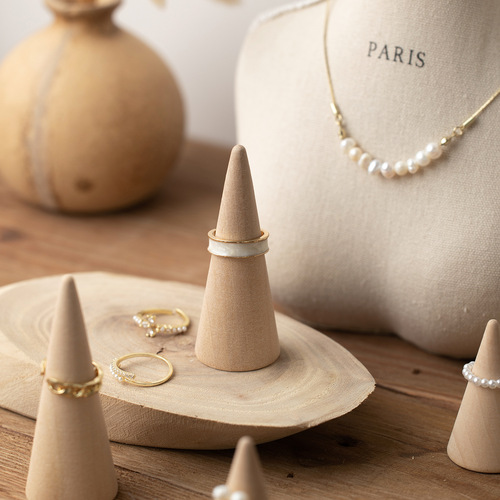 Solid wood retro ring display stand conical jewelry jewelry ring display creative rack jewelry photo props