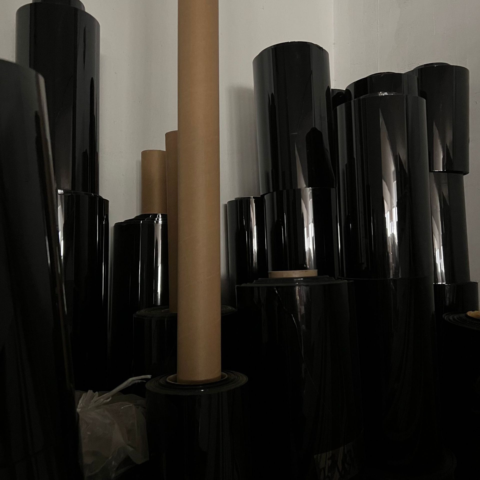 Telescopic practice solar-powered