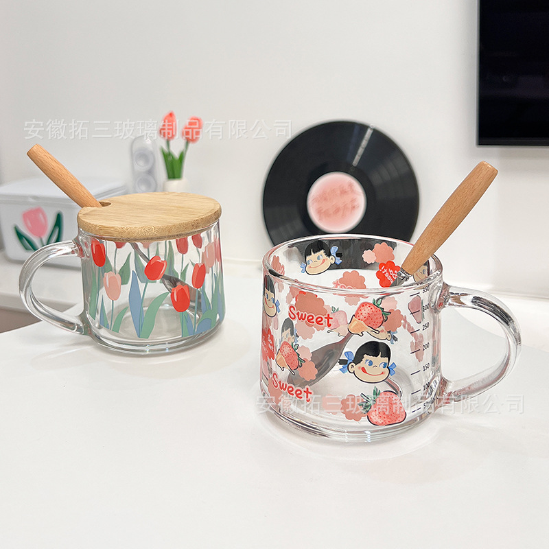Taza de leche con tapa Taza de pajita Calefacción doméstica con cuchara Taza de impresión linda Taza de desayuno INS Taza de avena Estilo ins