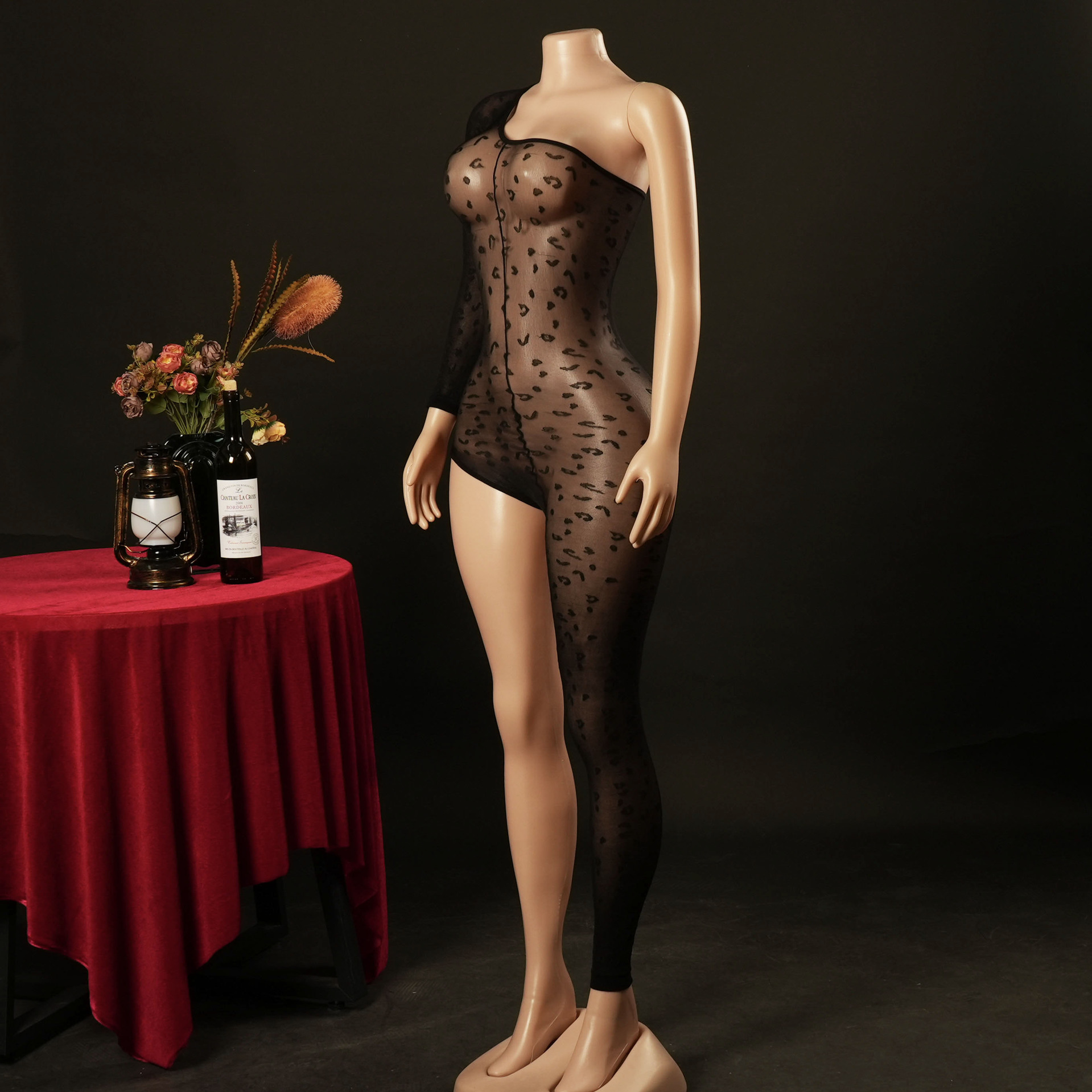 Body Sexy con Estampado de Leopardo BW de Nailon para Citas y Hogar image 5