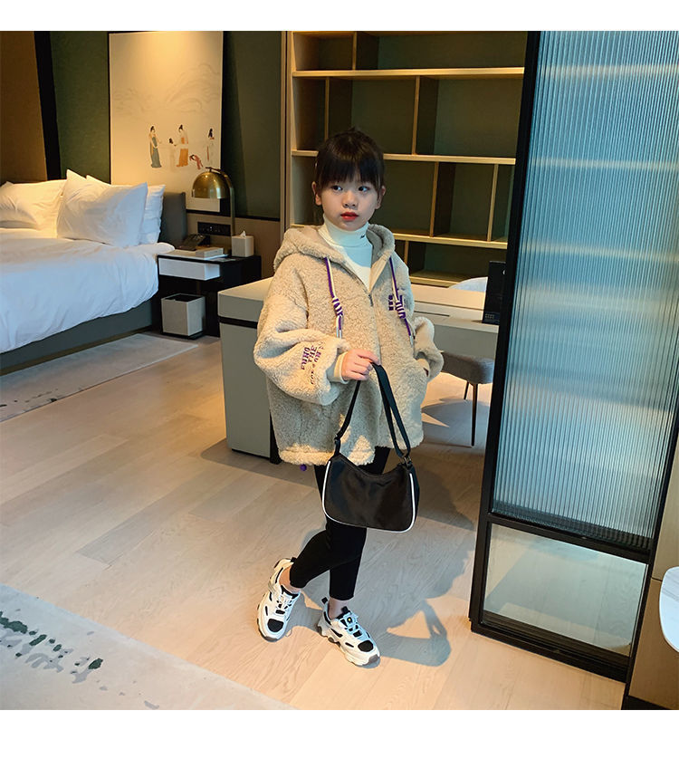 New, stylish winter thickened girls' coat for children, adult girls, baby lambs, plush autumn and winter fleece hoodie for kids pic 35