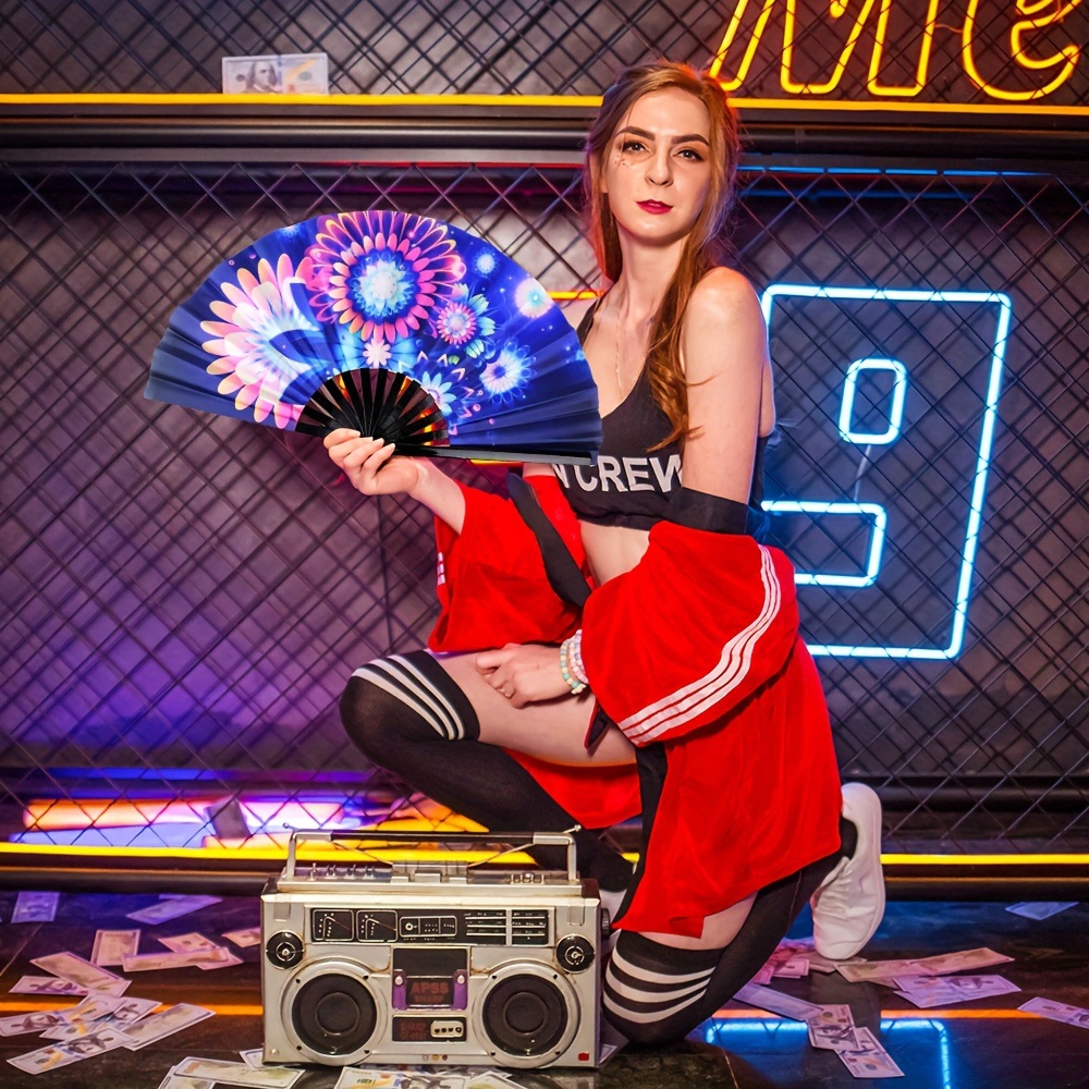 Ventilador de kung fu de impresión UV venta caliente personalidad europea y americana abanico de sonido de gran tamaño festival de música ambiente abanico de regalo pedido desde 100