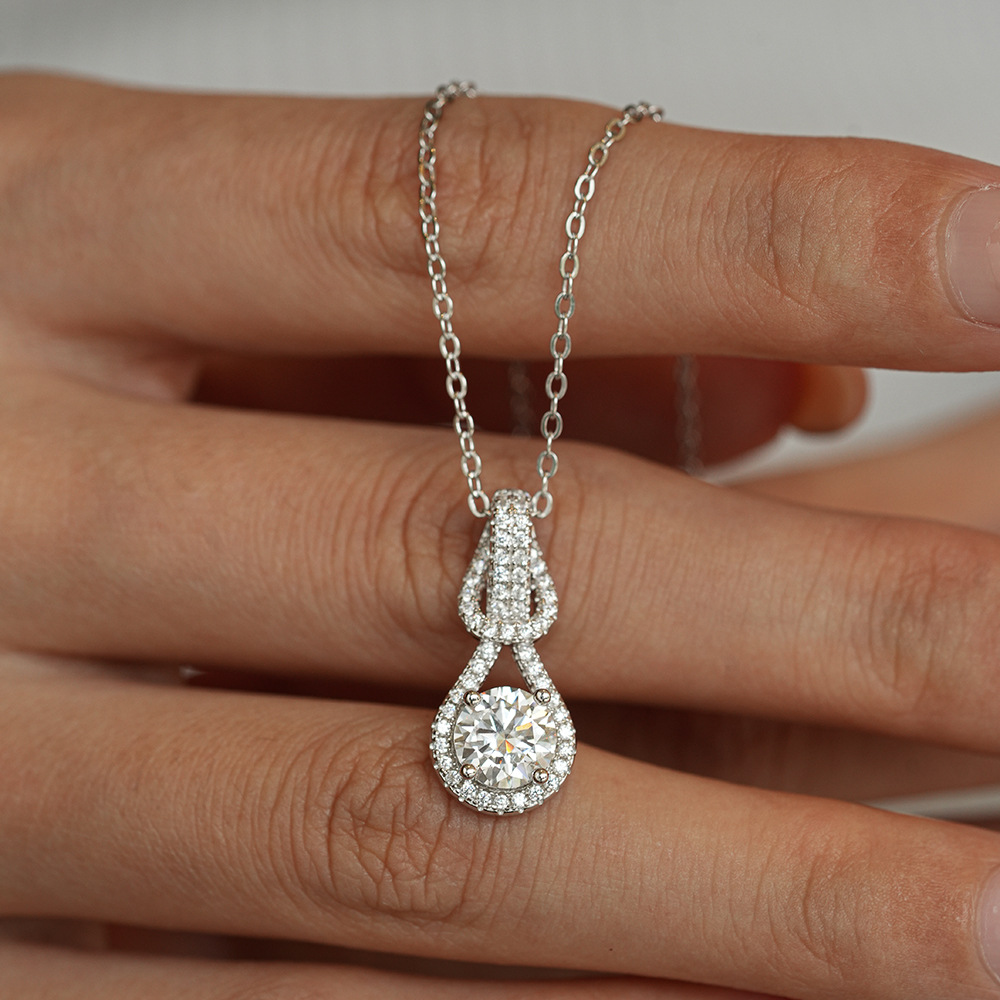 Classic pendant, accessory, silver 925 sample, 1 carat