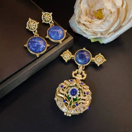 耳钉;首饰套装;项链