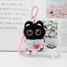 挂件小黑猫ins风挂饰卡通挎包毛绒创意吱吱叫钥匙扣口水巾多巴胺