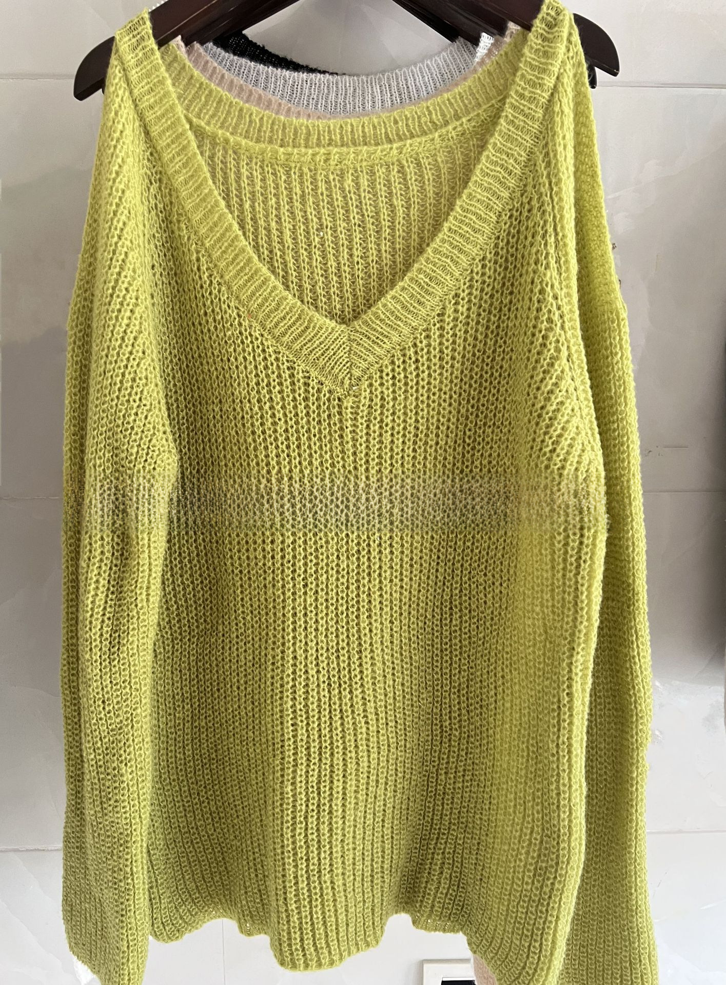 South Korea chic elegant V-neck off-shoulder loose lazy versatile casual sun protection solid color long sleeve sweater women's top_voghion.com