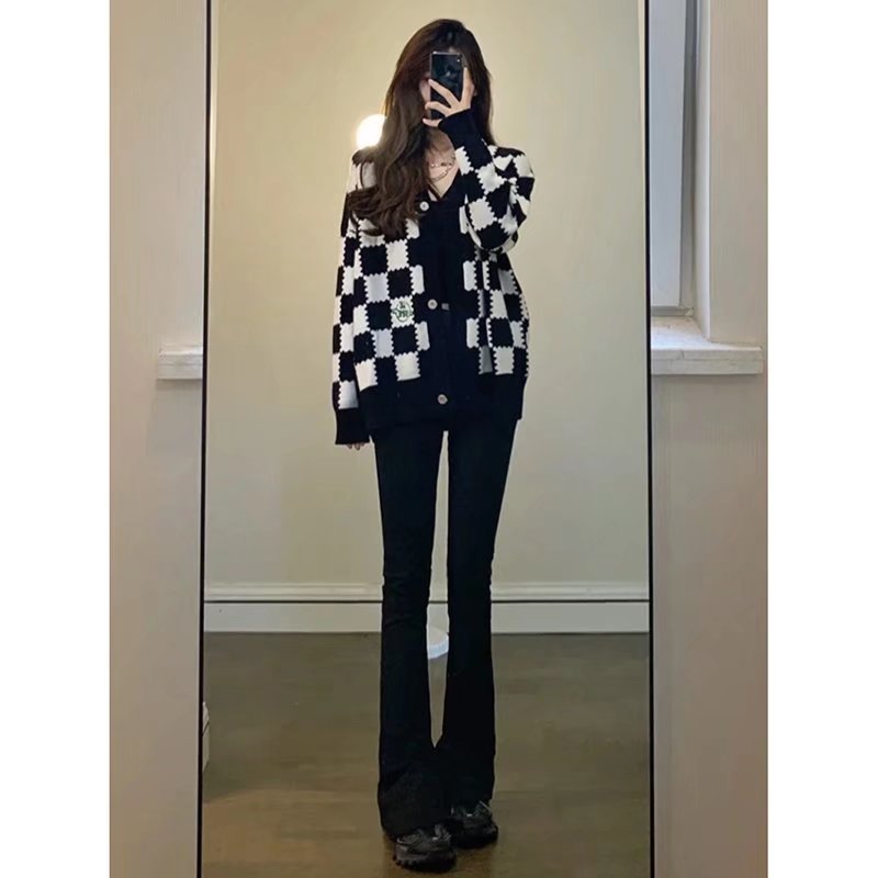 Damen-Jeans mit hohem Bund und ausgestelltem Bein, figurschmeichelnd für kleine Größen, schwarz, Hufeisenform, neuer Stil für Frühling und Herbst_voghion.com