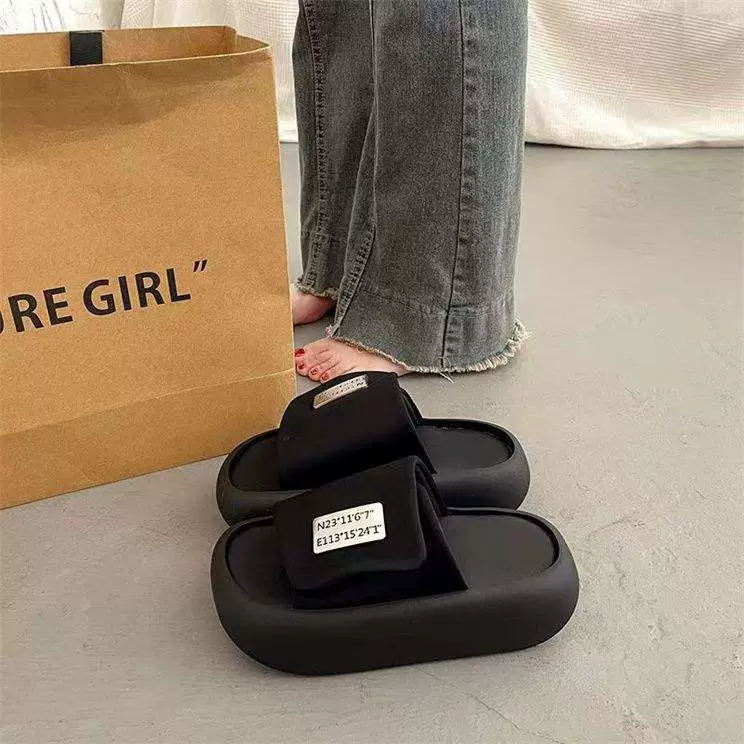 Женские летние пляжные шлепанцы на толстой платформе, модные 2025 года, новые, черные, на липучке