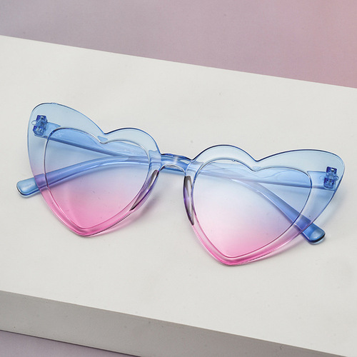 2025 European and American Angle Heart Sunglasses for Women, Sun Protection, Fashion UV-Blocking Eyewear for Ladies