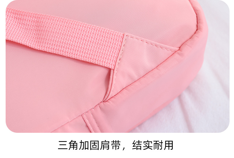 The 2022 new children's schoolbag is cartoonish and cute, transforming into a plush cat backpack for girls and kindergartens undefined