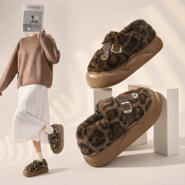 男式雨鞋;塑料拖鞋;女式雨鞋