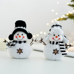 クリスマス装飾小さな雪だるま人形人形おもちゃ人形装飾品新年ギフトクリスマスツリーウィンドウシーン