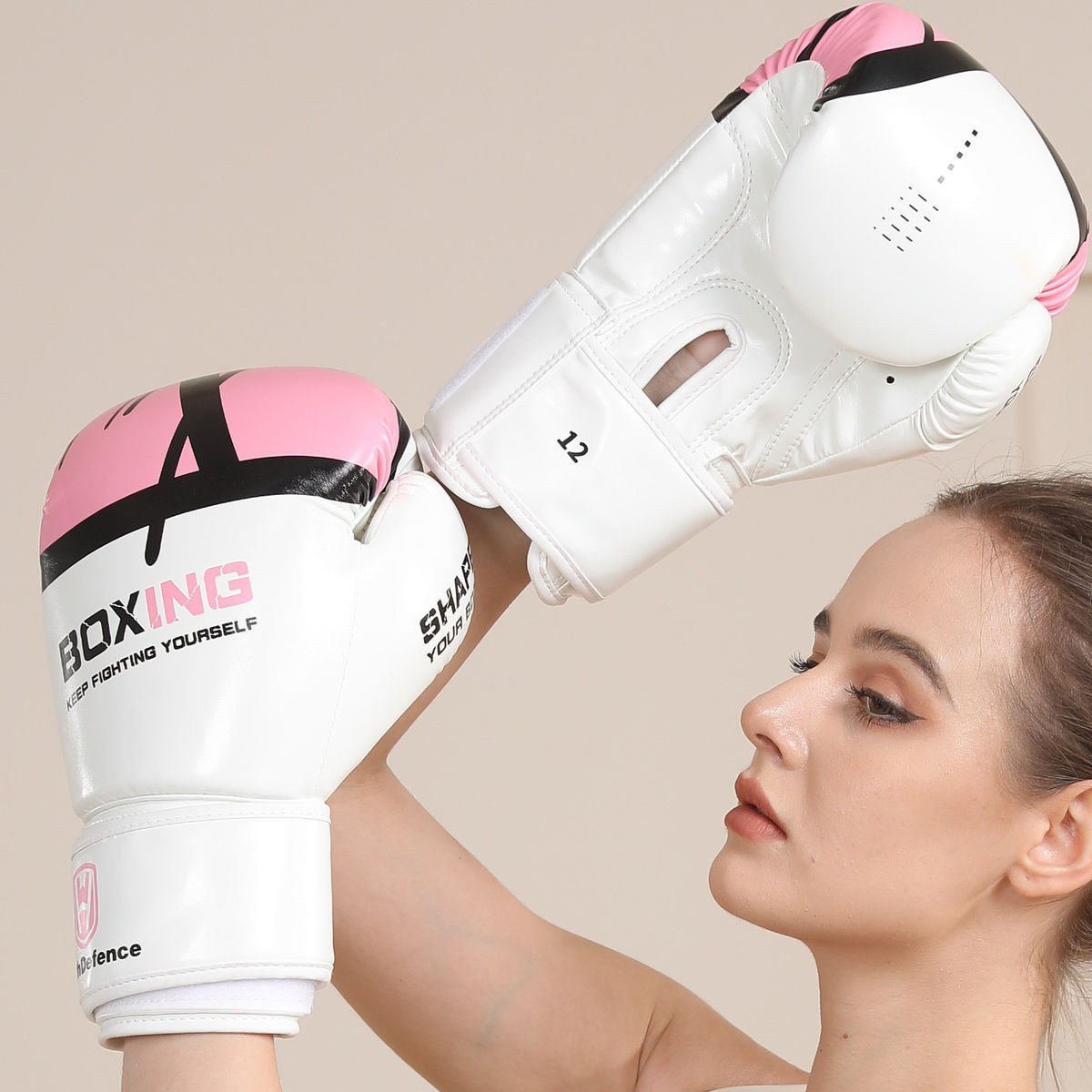 Guantes de boxeo Hombres y mujeres Fitness Niños Adultos Adolescentes Taekwondo Sanda Entrenamiento de lucha Guantes de boxeo