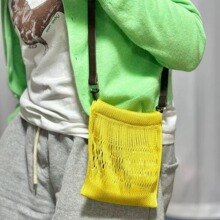 2024��Ʒ�W�tͬ��r�д�С�оW���������OӋײɫ�μ�б�����Ů