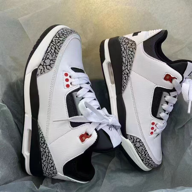 Spring and Autumn Ins Hong Kong Style Retro Air Cushion White Shoes Men's Chic Versatile Black and White Panda Couple Jogging Sneakers