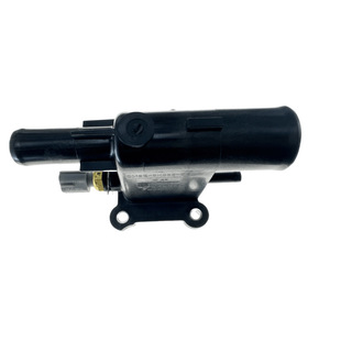 Cm5E8K556Bb Cp9Z8K556B Water Outlet Suitable for Ford 2.0