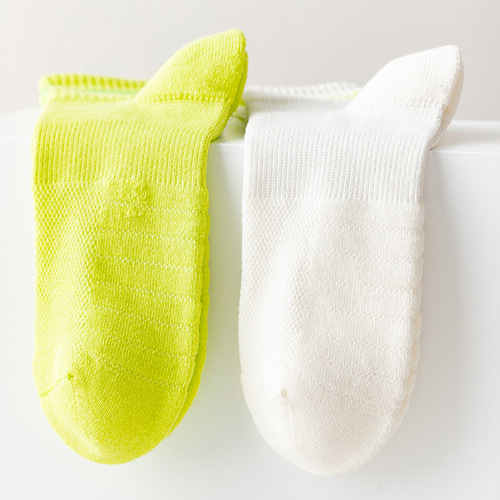 Factory wholesale basketball socks couple mid-calf towels bottom men's socks sweat-absorbent practical running socks marathon