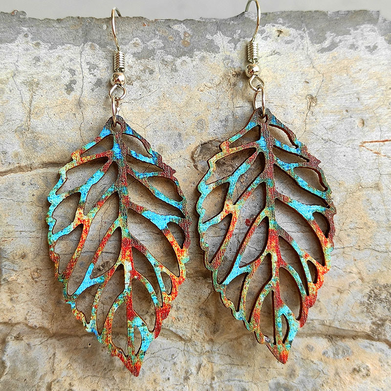 1 Pair Fashion Leaf Wood Hollow Out Women's Drop Earrings display picture 2